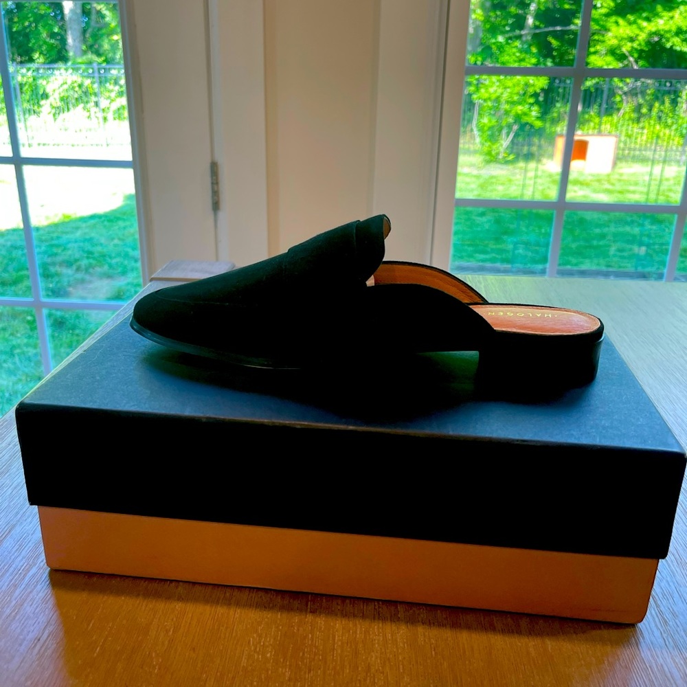 Halogen Haviolet Women’s Black Suede Mules - 9 M - New in Box - Never Worn